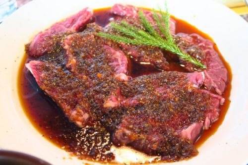 【田町】肉屋が運営するから美味しくて安い！行列店の焼肉ランチ「漢城軒」