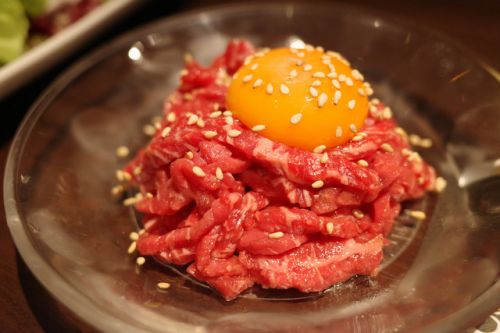 【二子玉川】焼肉はもちろん、ユッケや肉寿司も絶品！こだわりのお肉を落ち着いた空間で「焼肉 じゅん」